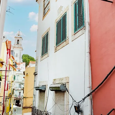 Alfama Comfy Apartment *