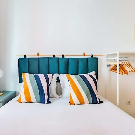 Апартаменти Alfama Comfy